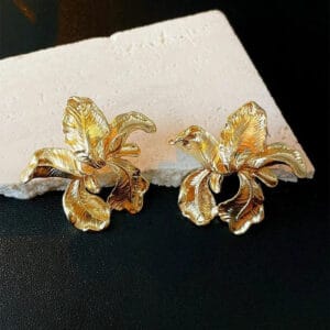 Old money earrings
