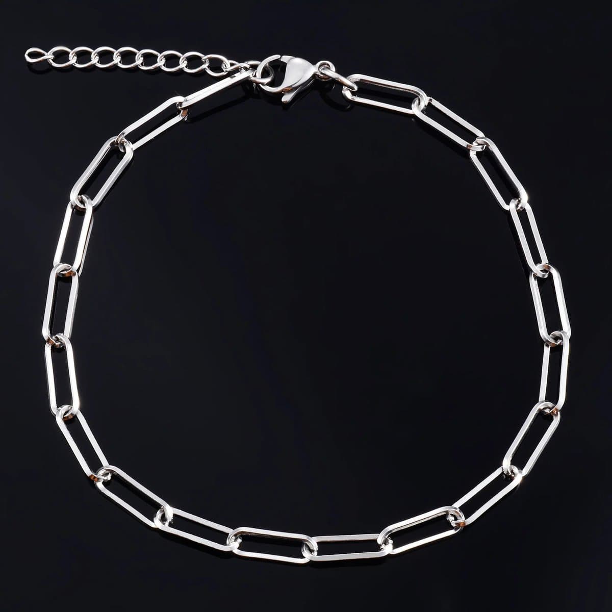 Silver paperclip chain bracelet for men, classic old money style jewelry.