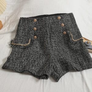 Old money shorts