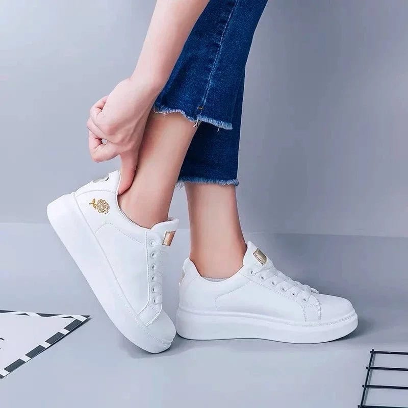 Old money sneakers woman