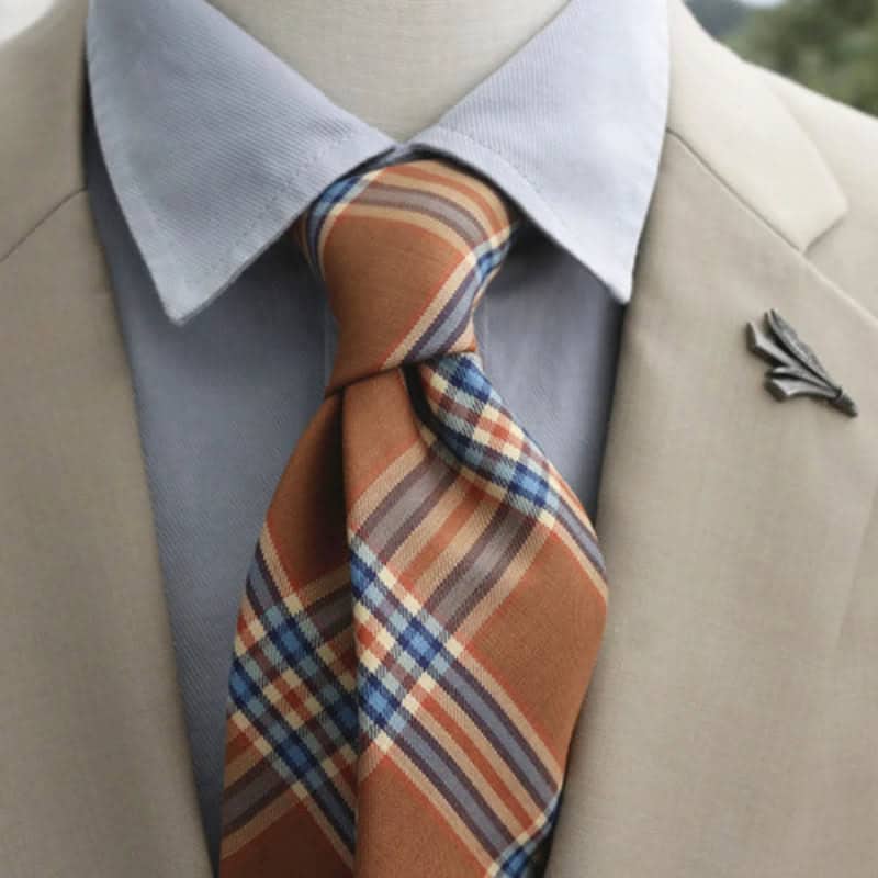 Old money ties